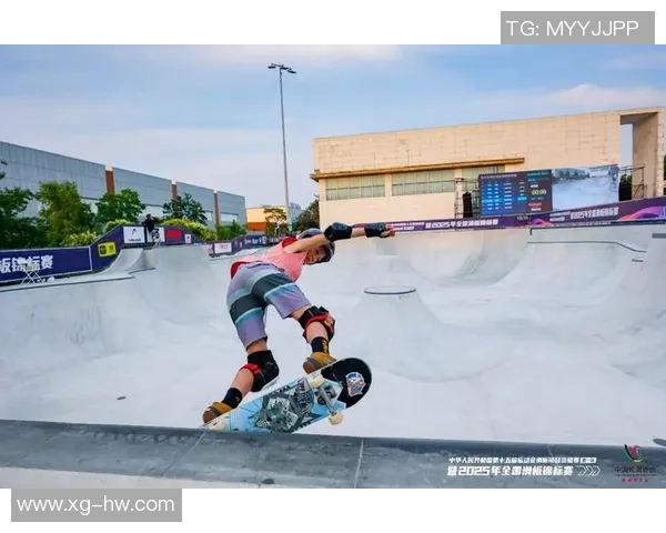 杭州攀岩队在滑板精英赛中的意识表现与战术分析